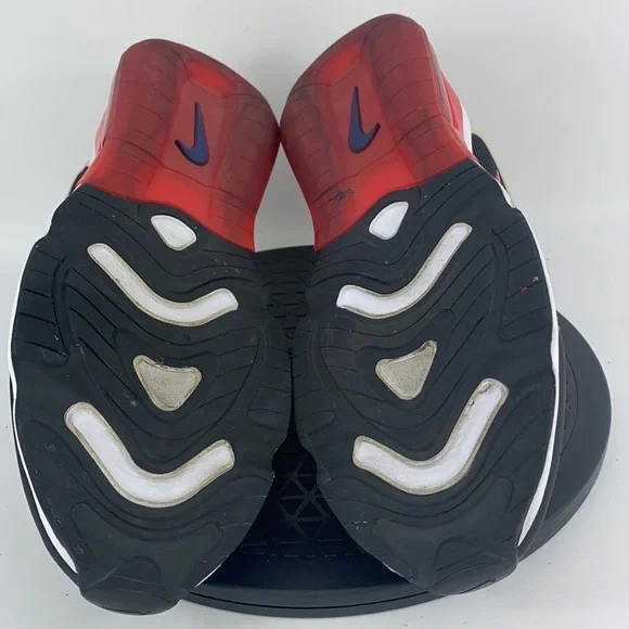 Nike Air Max 200 Gold/Red Athletic Running Shoes AQ2568-700 Men's Size 11 - Picture 10 of 11